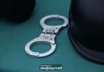 В Ульяновской области в суд направили дело об убийстве директора Центрального рынка Михаила Мартынова, совершенном в 2000 году. Следствие считает организатором преступления Азата Шайдуллова, которого ранее уже приговаривали к двум пожизненным срокам.
