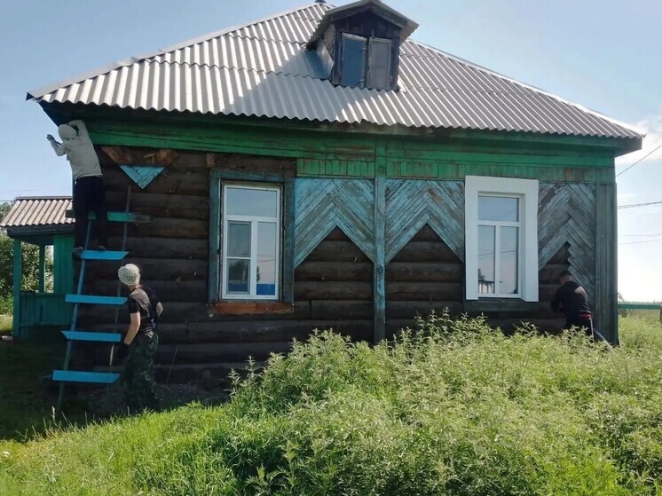 Впервые за полвека детскую школу искусств в Большой Елани капитально ремонтируют по нацпроекту