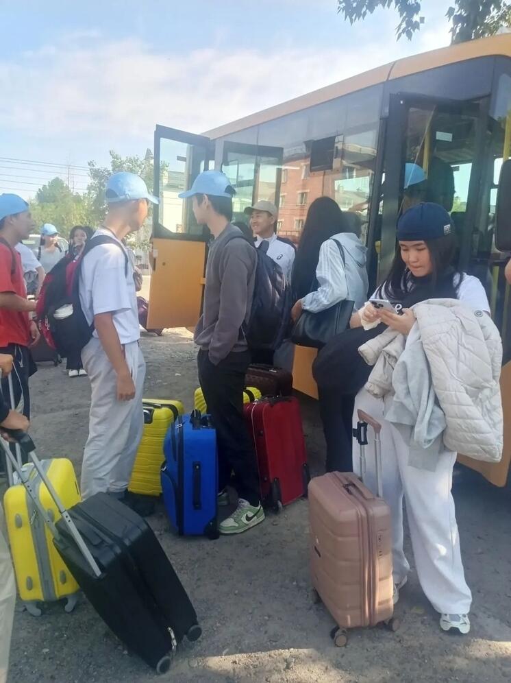 В Кызыл начали прибывать участники Международного буддийского форума