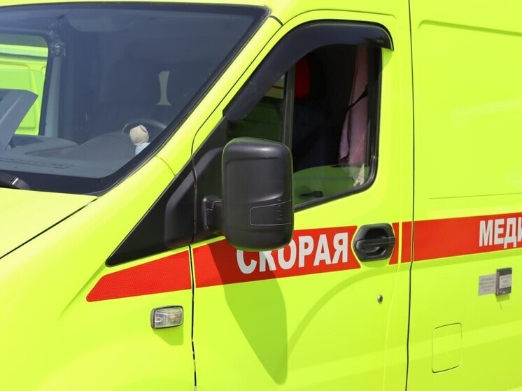 Десятилетнюю девочку госпитализировали после ДТП в Омске