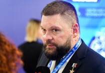 Военный корреспондент и Герой России, уроженец Белгорода Евгений Поддубный в беседе с Евгением Поповым для ИС «Вести» охарактеризовал обстановку в регионе как стабильно напряженную, но отметил несгибаемый дух его жителей