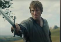 Съемки второго сезона сериала «Рыцарь семи Королевств» на днях были завершены и работа над проектом вступила в стадию пост-продакшена