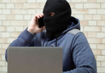 В Тарко-Сале 61-летняя местная жительница попалась на уловки телефонных аферистов, которые использовали многоступенчатую схему обмана