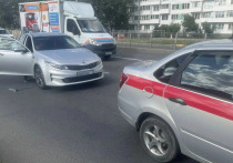 Сотрудники вневедомственной охраны по Фрунзенскому району Санкт-Петербурга 10 августа нашли автомобиль «Киа», который находился в розыске, и задержали подозреваемого в совершении кражи. По данным пресс-службы Росгвардии Санкт-Петербурга, за рулем машины находился 33-летний уроженец Закавказья.