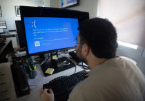 Корпорация Microsoft начала искусственно ограничивать функциональность своих сервисов для владельцев устаревшей операционной системы Windows 10, чтобы мотивировать их перейти на новую Windows 11