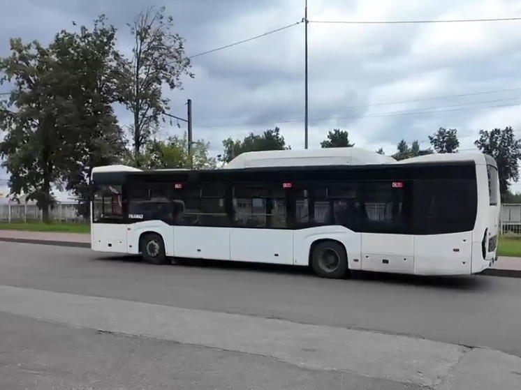 Девушка села за руль в ОГТ в Обнинске