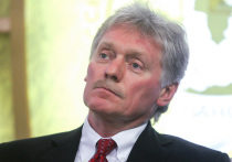 Дмитрий Песков заявил журналистам, что Россия не наносила удары по судам в Чёрном море, пока Киев не начал подвергать атакам объекты ее гражданской инфраструктуры