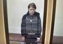 Выяснились подробности биографии женщины, задержанной за попытку убийства сотрудника полиции в Новой Москве
