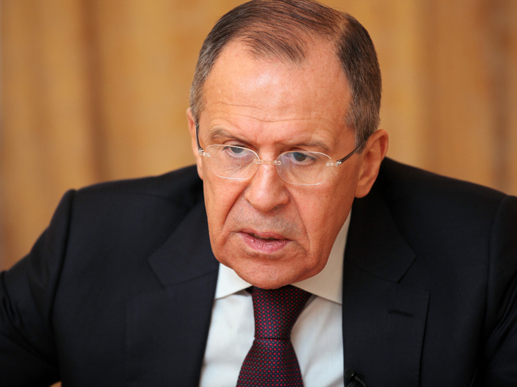 Лавров: РФ не будет прекращать СВО на время переговоров