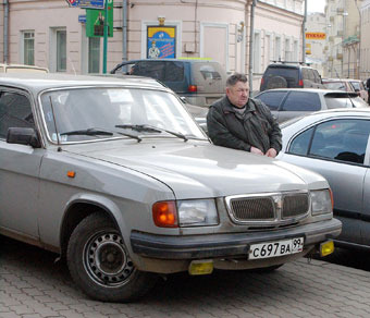 Корреспондент “МК” изучил мир московских таксистов изнутри
