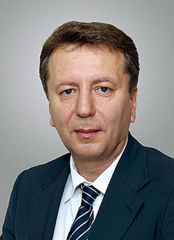 Депутат Мосгордумы Виктор Кругляков: “Для меня модернизация — это в первую очередь школы”