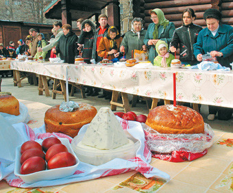 А мошенники уже продают первые куличи

