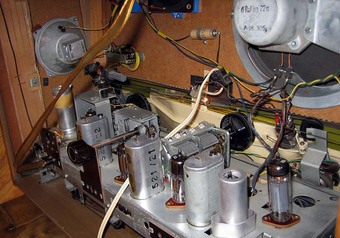 Медведев посетил штаб Московского военного округа