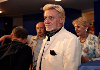 Владимир Васильев: “Работаю, чтобы не было времени на воспоминания”