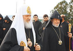 Патриарха встретили  в Армении  по-братски