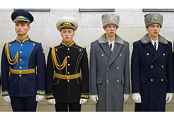 Медведев подписал указ о переходе войск на новую форму одежды