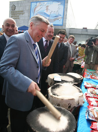 Ректор Российского университета дружбы народов Владимир Филиппов: “Неожиданное решение Никиты Сергеевича оказалось мудрым”