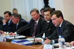 Медведеву не нравятся "регламентированные" сырки