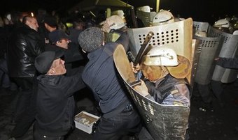 Ликвидаторы приступили к затоплению шахты, а стихийный митинг в Междуреченске был разогнан
