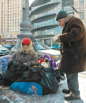 Российские законы приняты для того, чтобы люди жили на улице