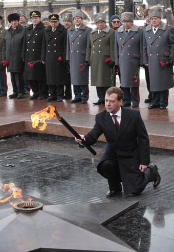 Вечный огонь, вернувшийся к Кремлю с Поклонной горы