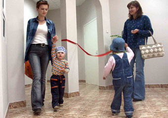 Как в Москве решают проблему устройства детей в дошкольные учреждения?