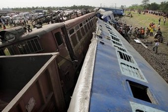 Индийские наксалиты устроили очередной теракт на железной дороге
