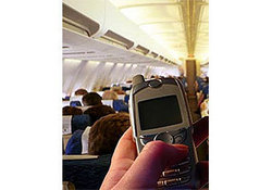 Польский самолет сгубили мобильники?