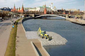 С проектами подводных паркингов в Москве власти определятся к февралю 2010 года
