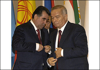 Президент Таджикистана поведал про кулачные бои с президентом Узбекистана