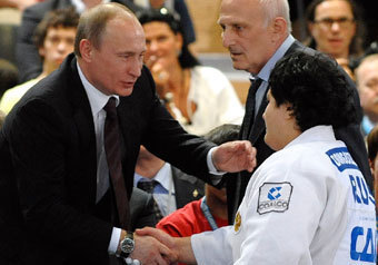 Путин получил добро на “Южный поток” и обещал сто лет поставок

