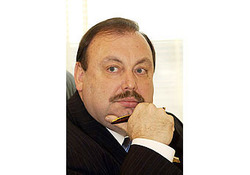 «Эсер» Геннадий Гудков считает, что такой парламент нам не нужен