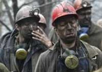Участник акции протеста в Междуреченске рассказал, почему шахтеры вышли на рельсы