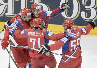 Сборная России по хоккею вышла в финал чемпионат мира, обыграв в полуфинале хозяев турнира команду Германии. 