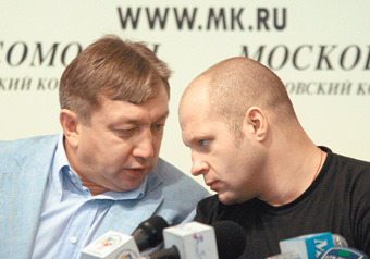 Вчера в “МК” прошла пресс-конференция, посвященная проведению 10 апреля в Москве, на универсальной спортивной арене “Аквариум”, 2-го этапа чемпионата Восточной Европы по смешанным единоборствам (MIXFIGHT) “M-1 Selection-2010”, а также жеребьевка