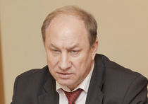 Зампред ЦК КПРФ, депутат Госдумы Валерий Рашкин резко осудил выпад Исаева против "МК"