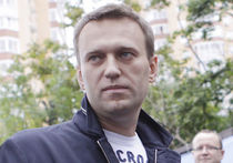 Навальный не пойдет на Красную площадь защищать Удальцова