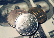 Крушение рубля продолжается: евро преодолел магическую отметку 