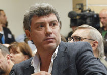 У Немцова могут отнять депутатский мандат