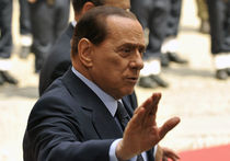 Берлускони назвал Муссолини неплохим парнем