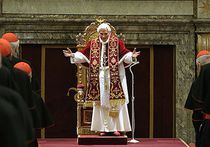 Кардиналы к конклаву готовы 
