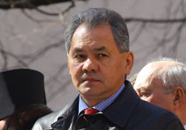 Российских военнослужащих на территории Украины нет - как и в разгар крымского кризиса на этом продолжает настаивать Сергей Шойгу