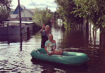 Скандал с фотосессией Волочковой: балерина лишь хотела привлечь внимание к зоне наводнения