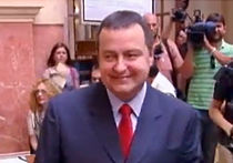 Премьер-министр Сербии оказался замешан в политическом скандале
