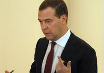 Развилка Медведева: налево пойдешь....