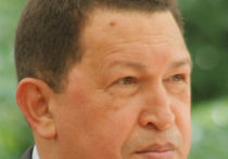 Чавес выздоравливает медленно и печально