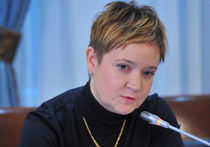Член Общественной палаты Ольга Костина выехала на встречу со Сноуденом в недоумении