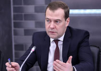 Медведев раскритиковал Кавказ за ворованный газ