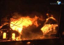 В Хабаровске сожгли храм Александра Невского, а меценат, его строивший, убит