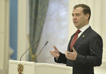 Медведеву продолжают хамить в Сети: "Димон, не грузись, все ништяк"